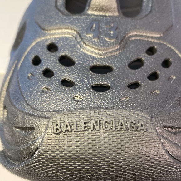 New Authentic Balenciaga Black Comfortable HD rubber mules - Picture 10 of 11